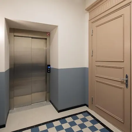 Bright & Modern In Historic Raina Blvd Building I Near Park & Old Town דירה *